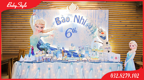Trang trí bàn tiệc sinh nhật cho bé Bảo Nhi theo chủ đề Elsa