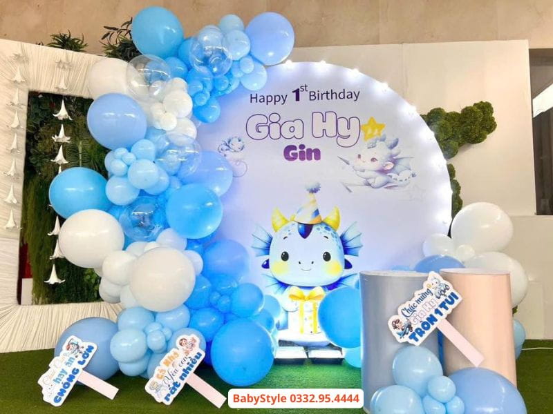 Trang trí sinh nhật cho bé với phông tròn giá 1tr9