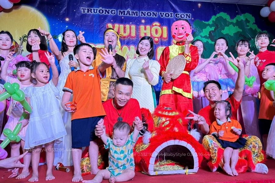 Ch&uacute; cuội dẫn chương tr&igrave;nh trung thu