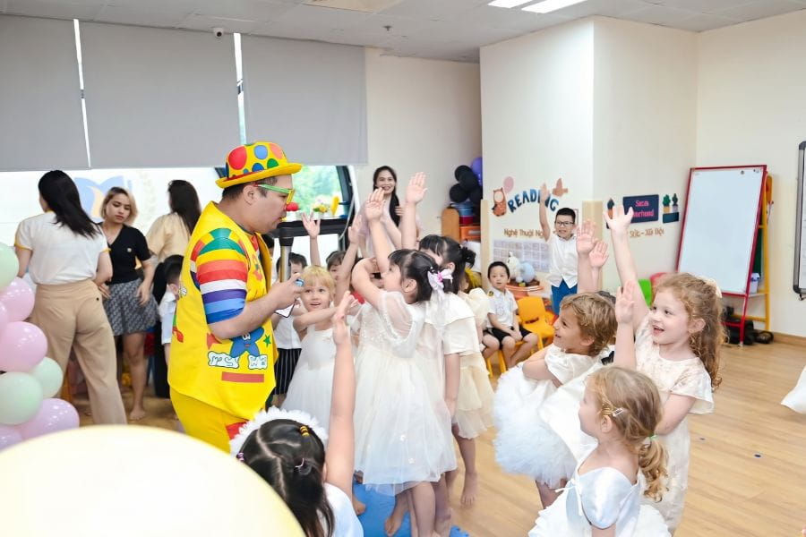 Interactive Game Clown