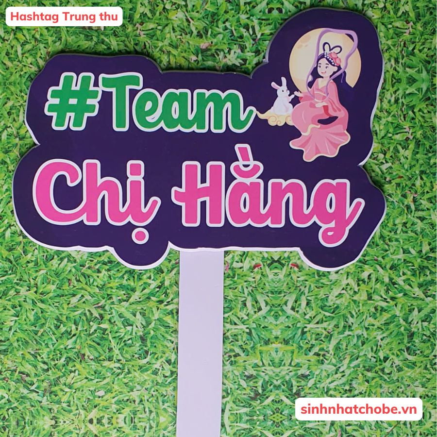 Hashtag Trung thu team chị Hằng
