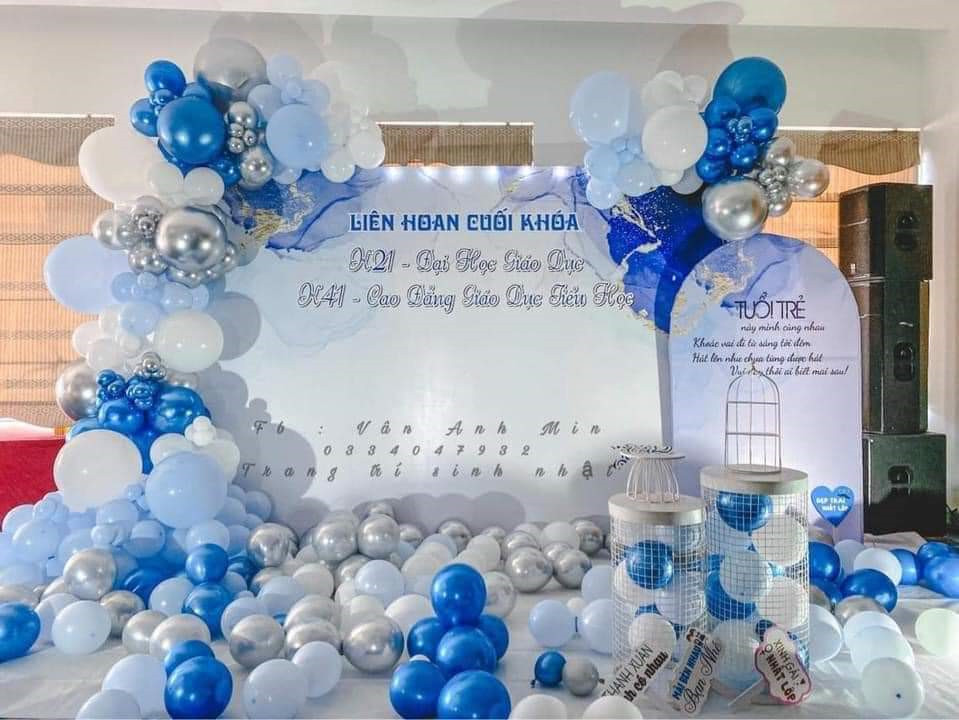 Phông trang trí họp lớp với back 3m x 2,5m và back chữ U